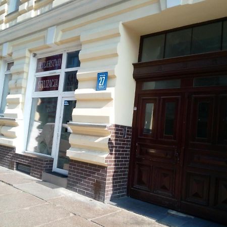 Hostel Tulip - Pokoj Nr 8 Ze Wspolna Lazienka I Kuchnia Szczecin Eksteriør bilde