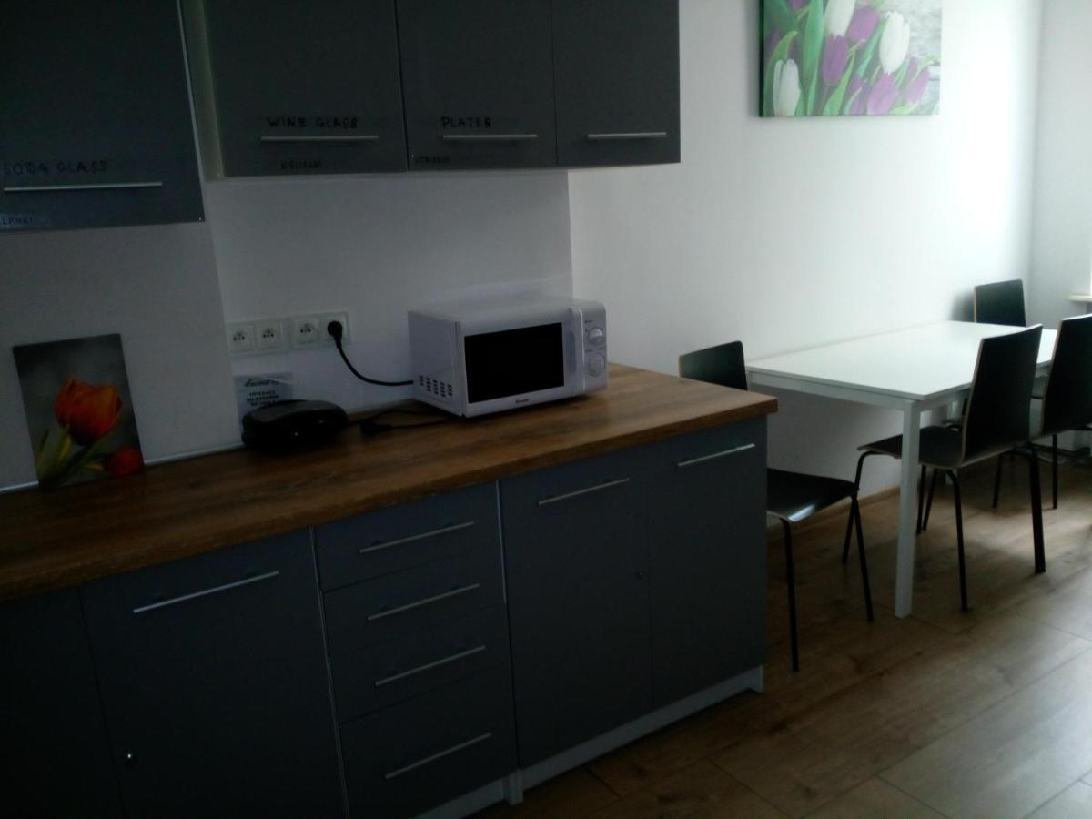 Hostel Tulip - Pokoj Nr 8 Ze Wspolna Lazienka I Kuchnia Szczecin Eksteriør bilde