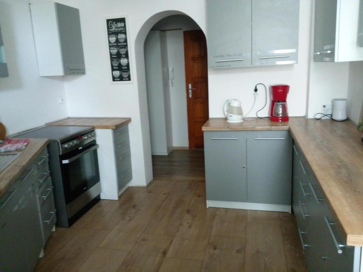 Hostel Tulip - Pokoj Nr 8 Ze Wspolna Lazienka I Kuchnia Szczecin Eksteriør bilde